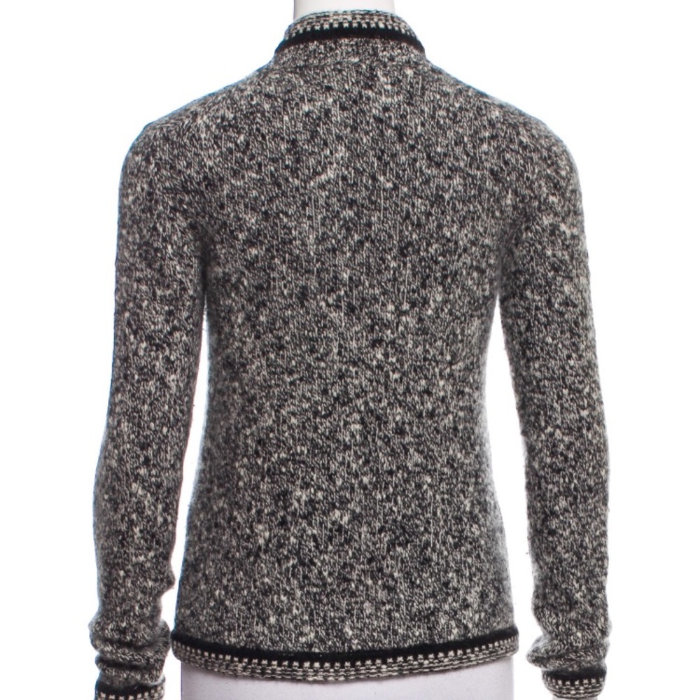 Chanel beautiful Cashmere Cardigan - Picture 3 of 8